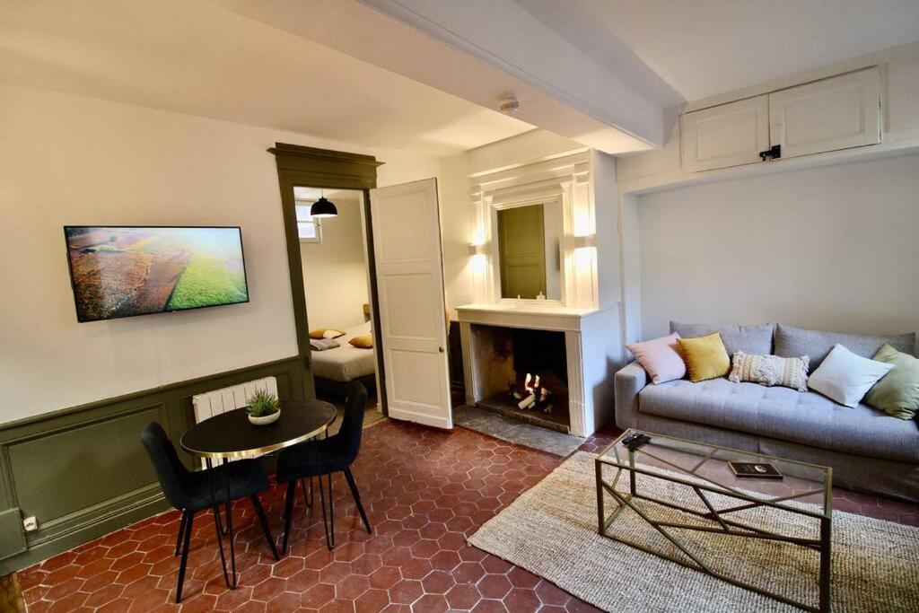 Appartement Les Bons Enfants - Vieux Marche 4p Wifi *
